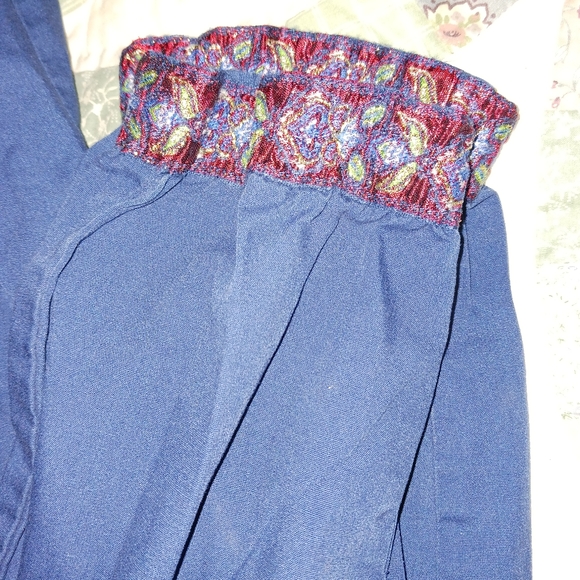 Scrub sets - Picture 4 of 8